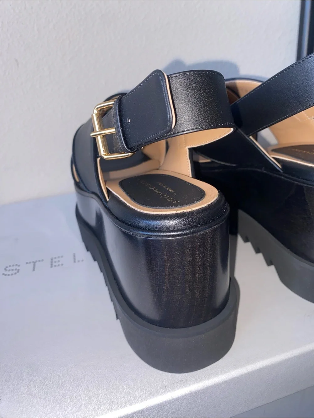 Stella McCartney “ELYSE” Black Crisscross Platform Slingback Sandals Sz 8.5